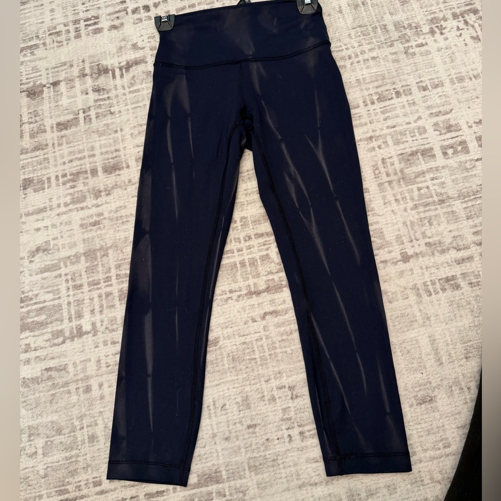 Lululemon Athletica Dark Blue Leggings with Lighter Blue Accents
